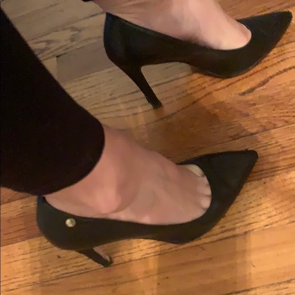 Shoes - Picture 5 of 5